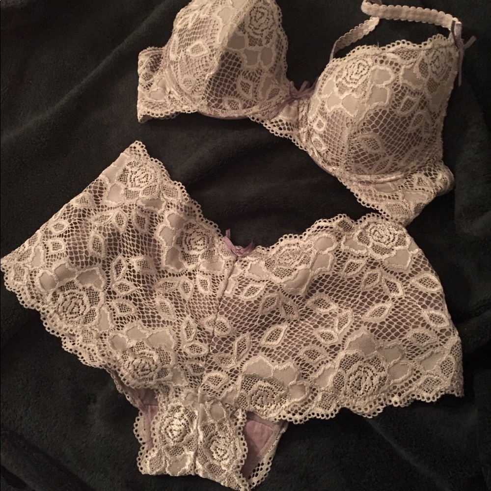 La vie en rose bra and panty